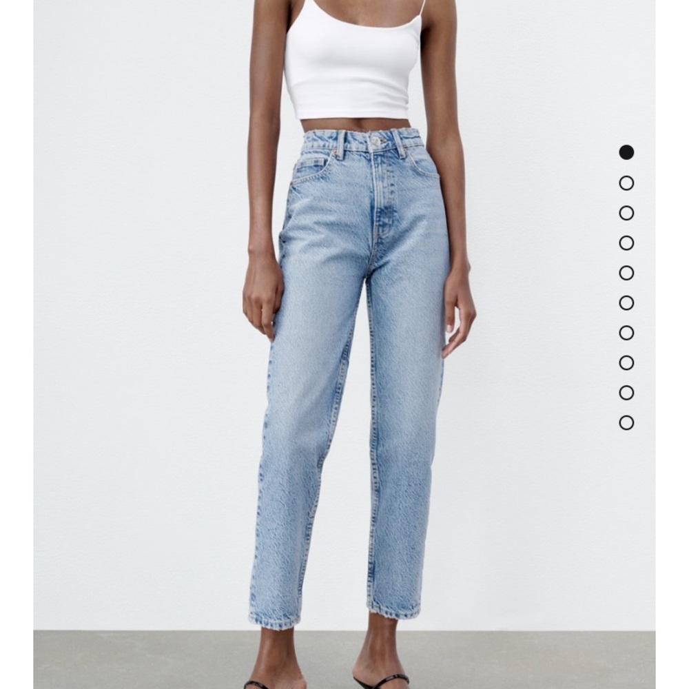 New Zara Mom Fit Jeans in Blue